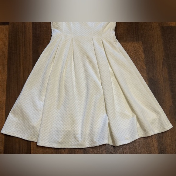 Teeze Me White Pleated Halter Mini Dress - Picture 4 of 4